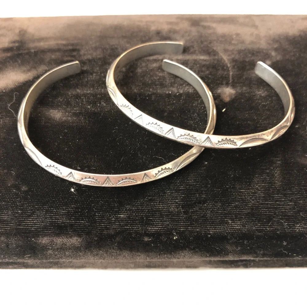 Vintage 2 Native American Design Sterling Silver Cuff Carinated Bracelets